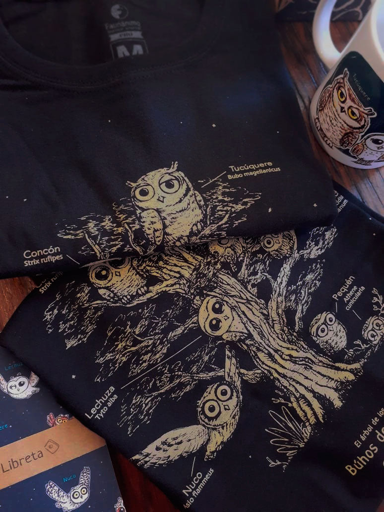Polera Árbol de los Búhos de Chile – Negro